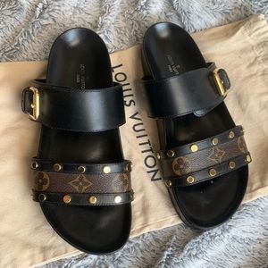 AUTHENTIC LOUIS VUITTON SANDALS